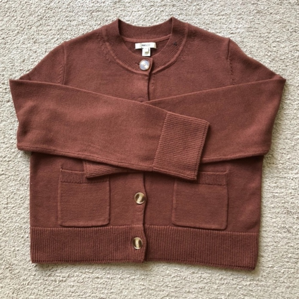 RW&CO. Crew neck Wool Blend Cardigan. NWOT.